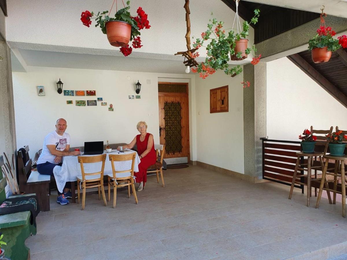 مبيت وإفطار موكرا غورا Apartman Draga المظهر الخارجي الصورة